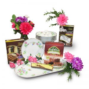 A Gift of Elegance - Porcelain Cake Set with Desserts