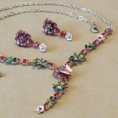 Floral Dusty Fuchsia Necklace