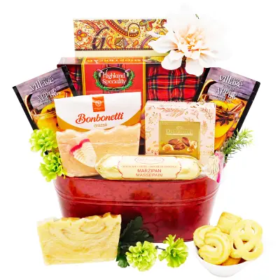 Highland Delights Gift Basket